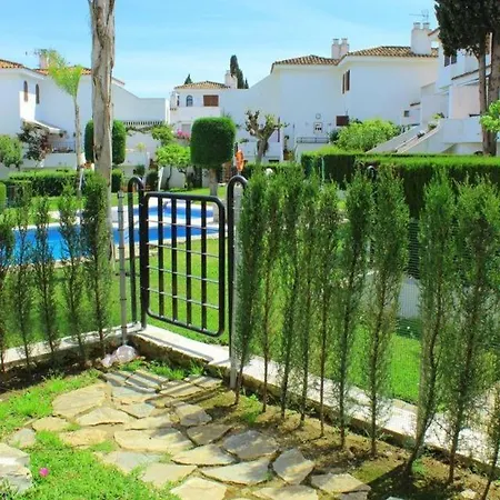 - Playa - En Albayalde * Estepona